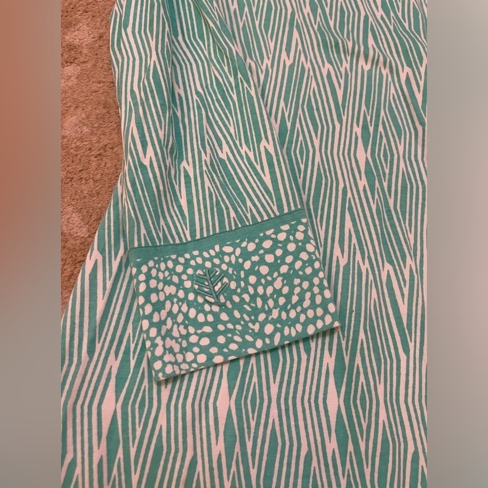 Coolibar 50+ UPF blue green zebra print coverup women’s size medium - Picture 5 of 8